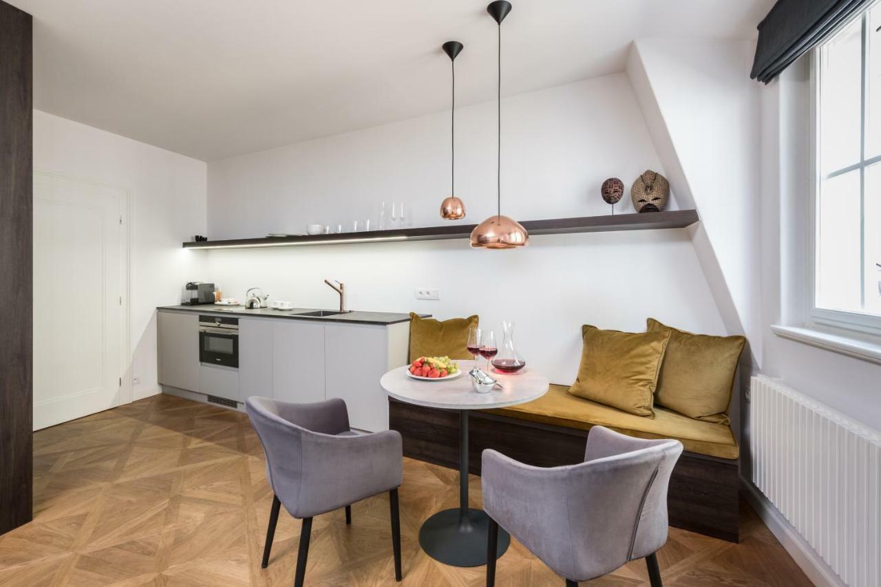 Exclusive Old Town Residence Near Charles Bridge Prague Ngoại thất bức ảnh